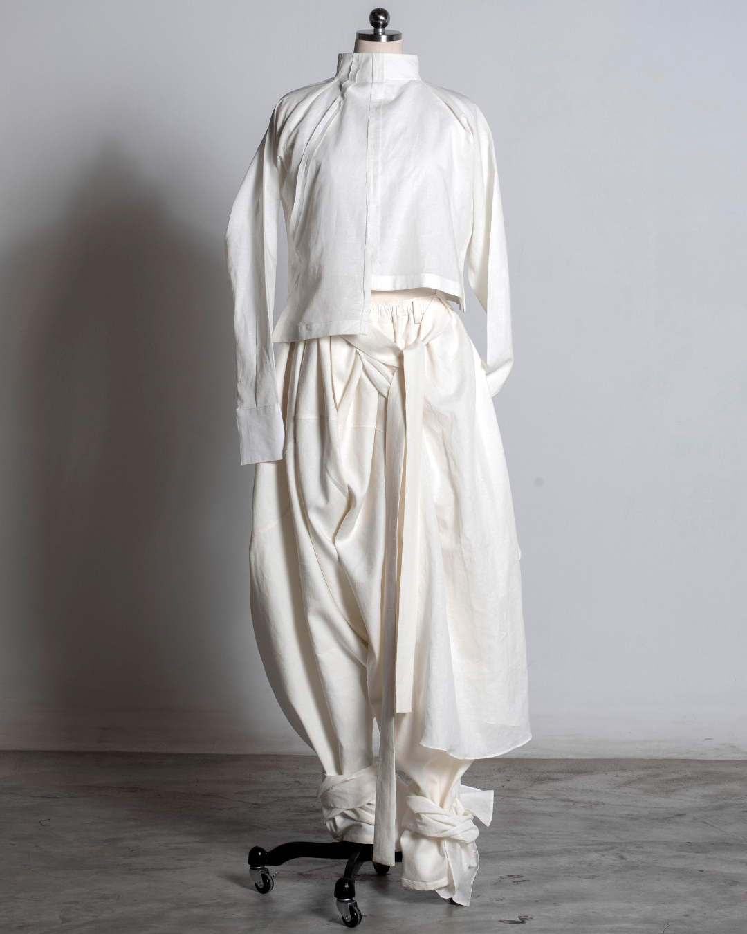 LOOK 3