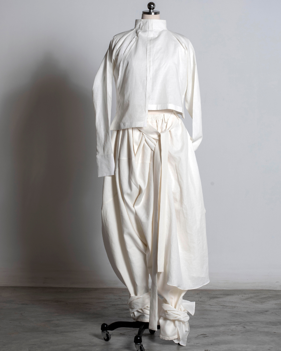 LOOK 3
