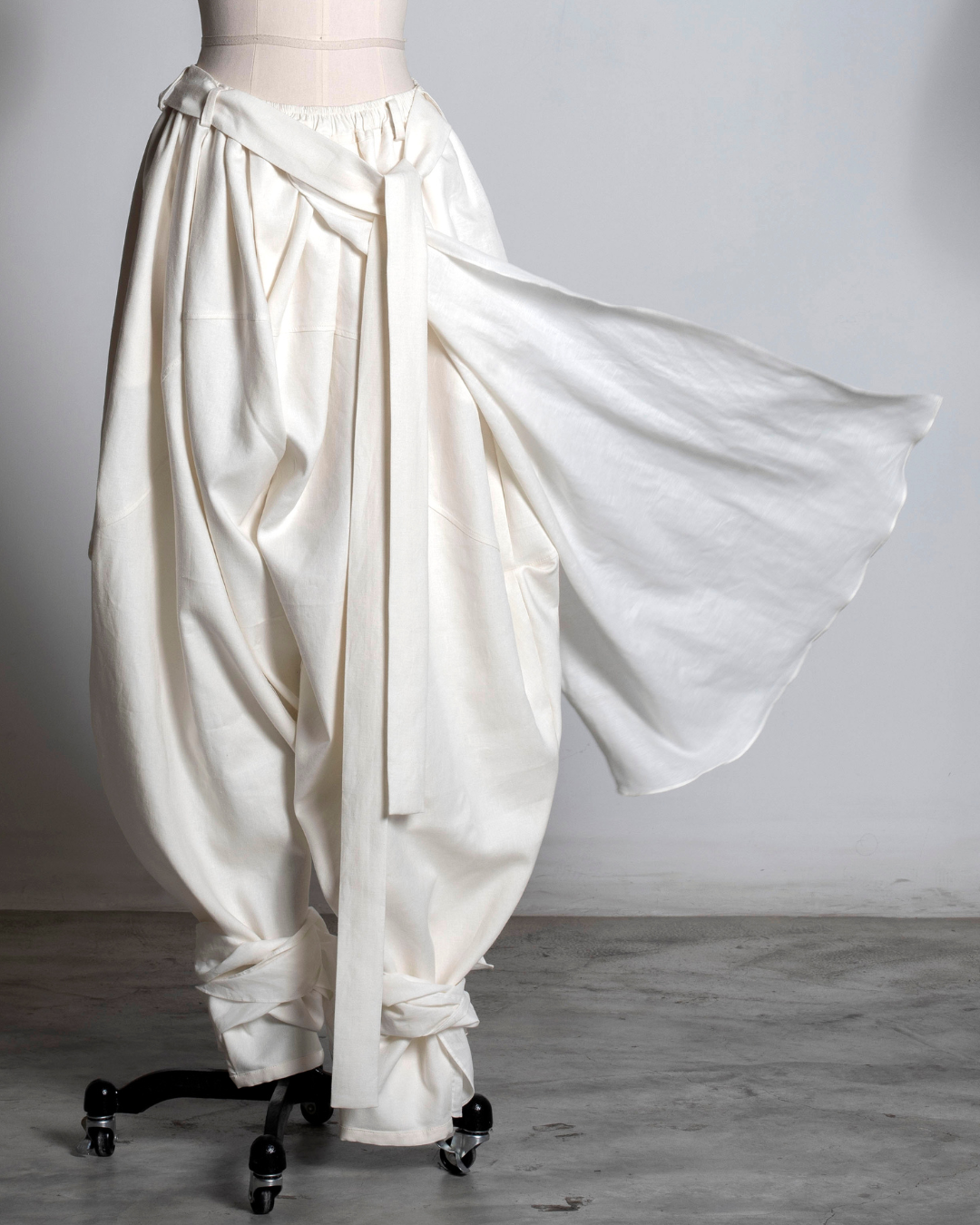 LOOK 3