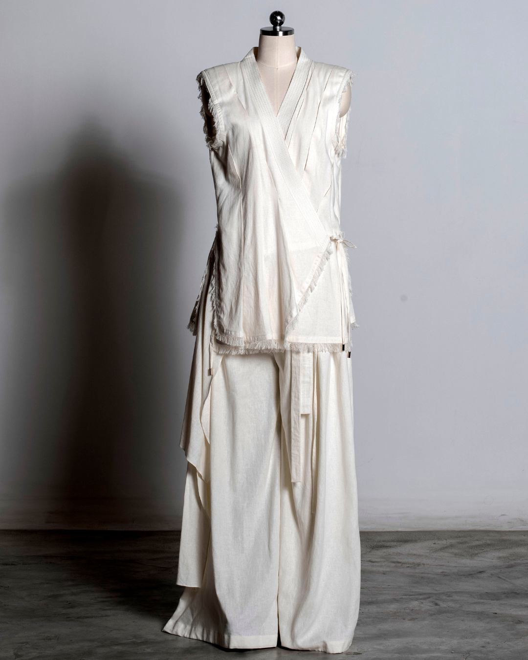LOOK 12