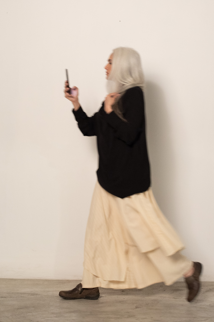 SUISEN long line with cowl neck shirt in georgette