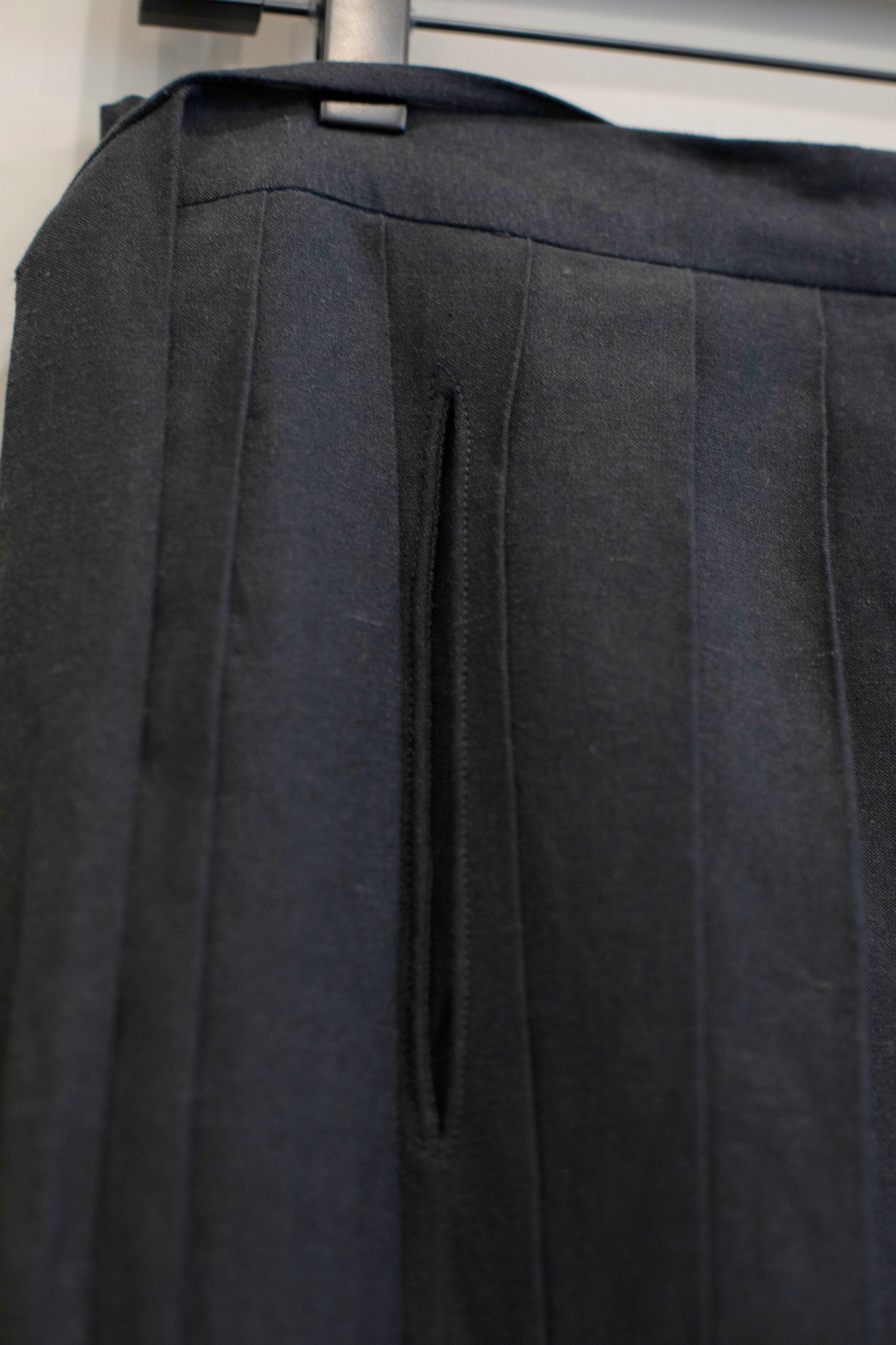 Fukujuso Pleated Pants in Linen / Unisex