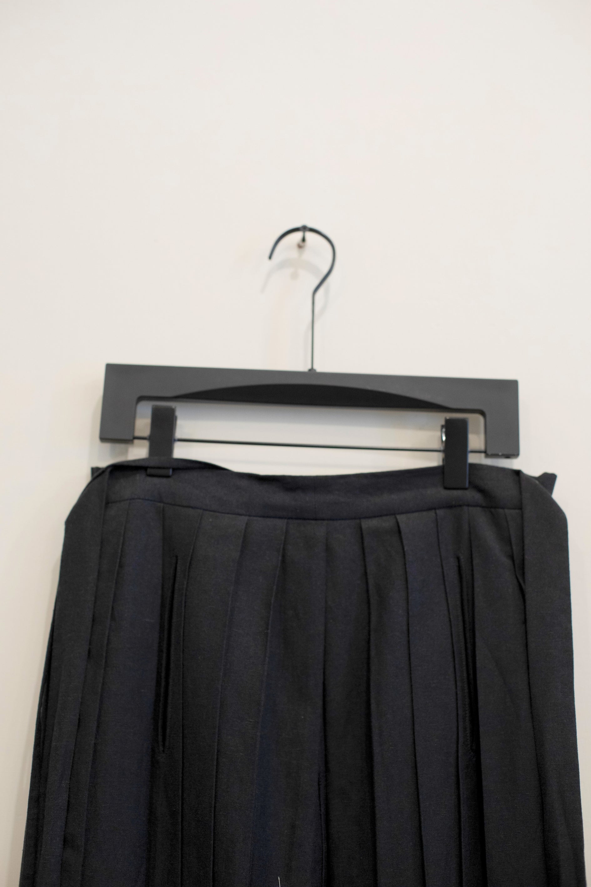 Fukujuso Pleated Pants in Linen / Unisex