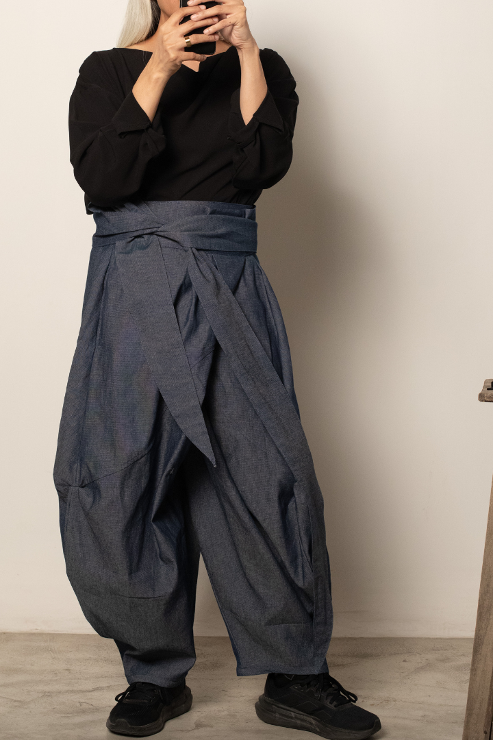 Tsukushi ,Samurai style balloon pants in light weight blue denim and eggshell cotton