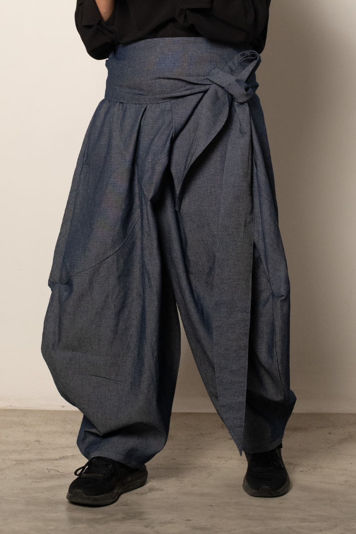 Tsukushi ,Samurai style balloon pants in light weight blue denim and eggshell cotton