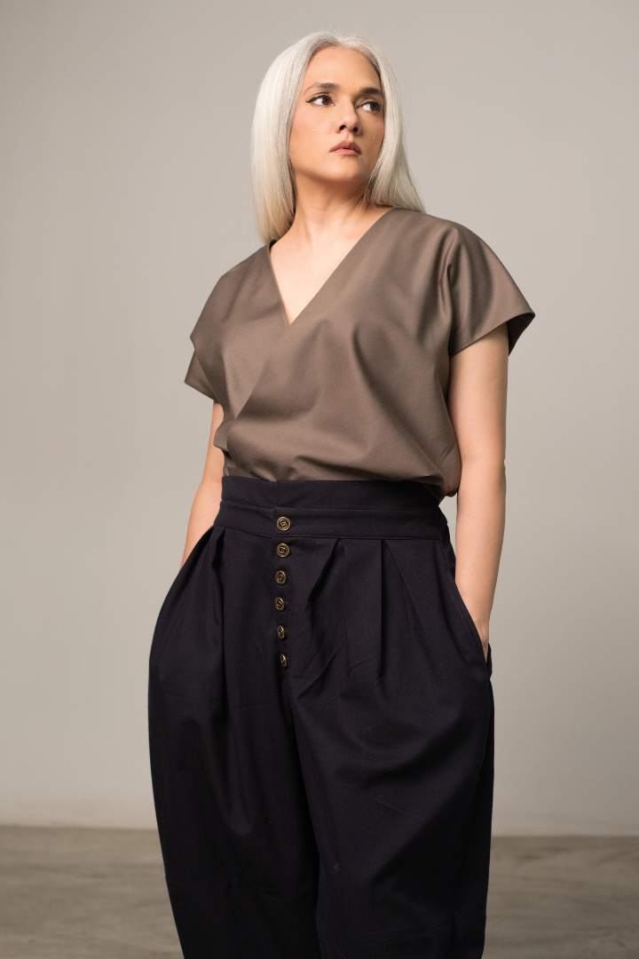 KAIDO balloon pants in dark blue woolen suiting