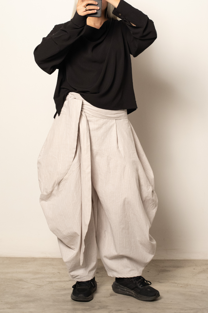 Tsukushi ,Samurai style balloon pants in light weight blue denim and eggshell cotton