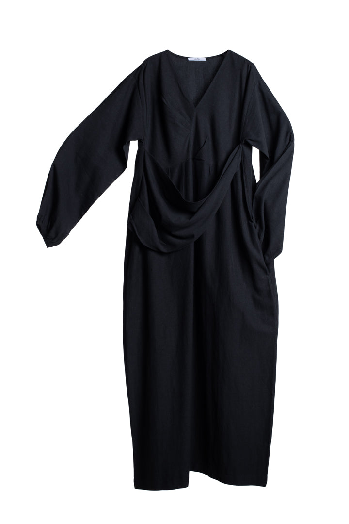 Asagao long dress in linen feat. attached drape