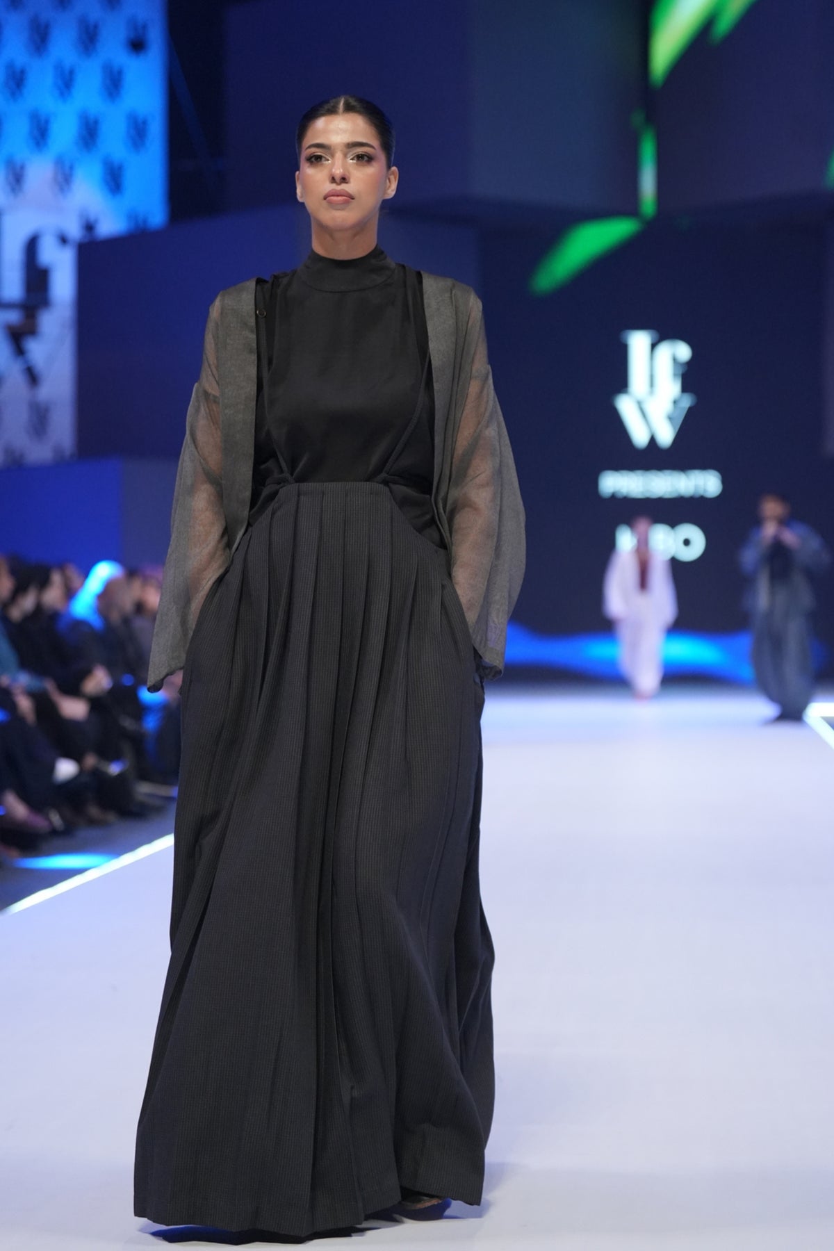 LOOK 3