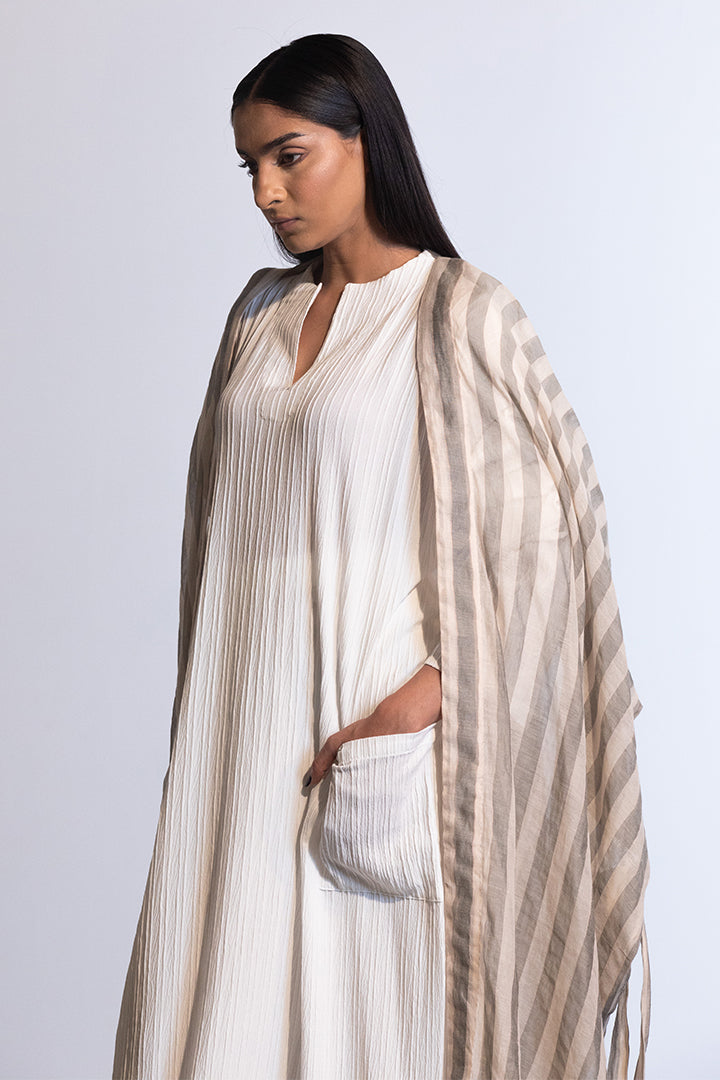 Hananohi Robe In Fine Cotton / Unisex